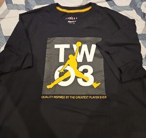Jordan Black Graphic Men's Shirt